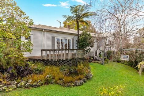 Photo of property in 4 Riddell Road, Glendowie, Auckland, 1071