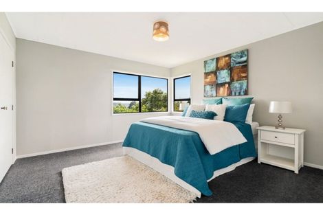 Photo of property in 12 Landsdale Place, Massey, Auckland, 0614