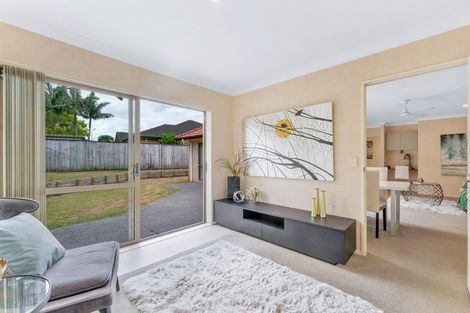 Photo of property in 51 Kelvin Hart Drive, East Tamaki, Auckland, 2013