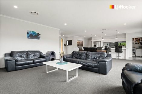 Photo of property in 32 Calluna Crescent, Mosgiel, 9024