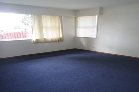 Photo of property in 28 Helena Street, Massey, Auckland, 0614