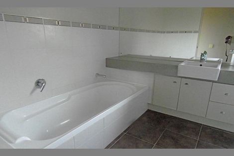 Photo of property in 30 Belfry Place, Wattle Downs, Auckland, 2103