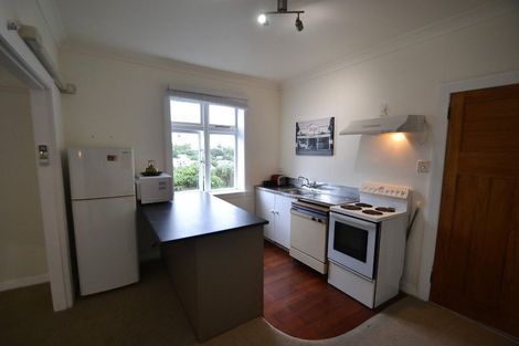 Photo of property in 4 Raroa Crescent, Northland, Wellington, 6012