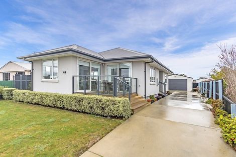 Photo of property in 48 Sandown Crescent, Aranui, Christchurch, 8061