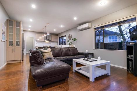 Photo of property in 29 Huntington Park Drive, Greenhithe, Auckland, 0632