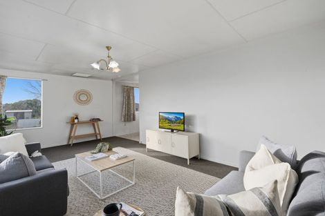 Photo of property in 64 Lauder Crescent, Heidelberg, Invercargill, 9812