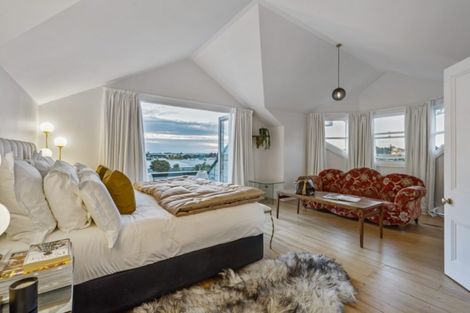 Photo of property in 24 Kenyon Avenue, Mount Eden, Auckland, 1024