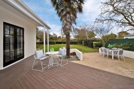 Photo of property in 105 Petrie Street, Richmond, Christchurch, 8013