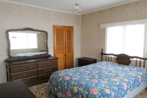 Photo of property in 61 Hall Street, Cobden, Greymouth, 7802