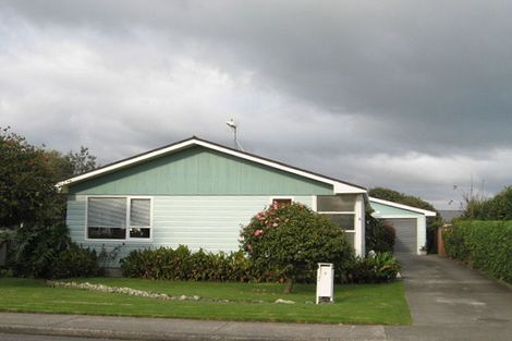 Photo of property in 5 Princeton Road, Raumati Beach, Paraparaumu, 5032