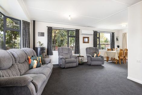 Photo of property in 21 Newbourne Crescent, Redwoodtown, Blenheim, 7201