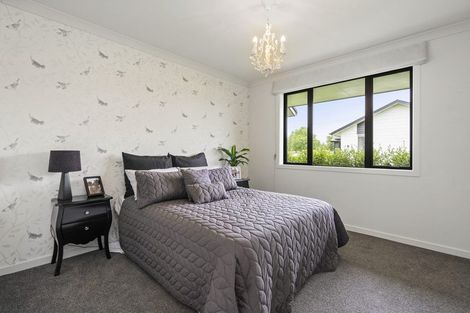 Photo of property in 131 Saint Kilda Road, Cambridge, 3434