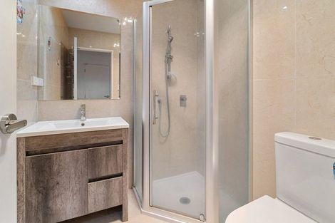 Photo of property in 13 Lovely Lane, Manurewa, Auckland, 2102