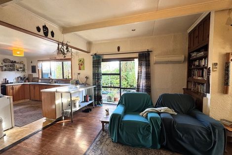 Photo of property in 869 Tahakopa Valley Road, Tahakopa, Owaka, 9586