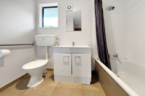 Photo of property in 1/6 Finnsarby Place, Sumner, Christchurch, 8081
