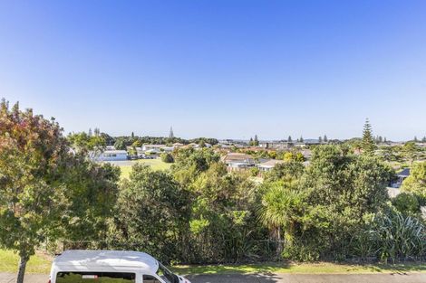 Photo of property in 49 Millennial Way, Orewa, 0931