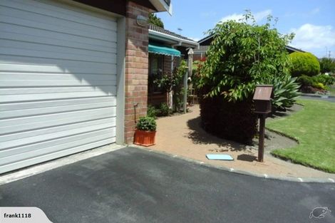 Photo of property in 39 The Grove, Red Beach, 0932