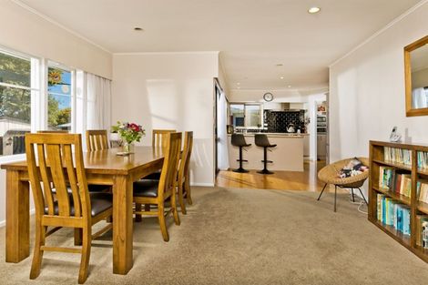 Photo of property in 101 Sturges Road, Henderson, Auckland, 0612