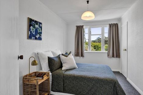 Photo of property in 82 Huatoki Street, Vogeltown, New Plymouth, 4310