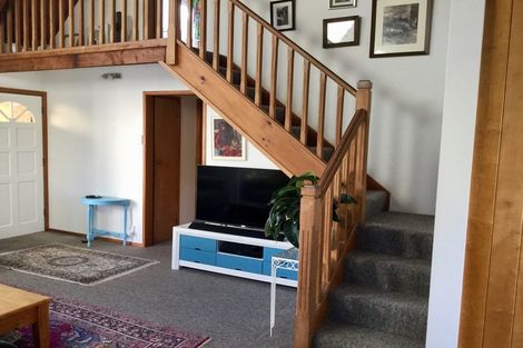 Photo of property in 27 Hastings Parade, Devonport, Auckland, 0624