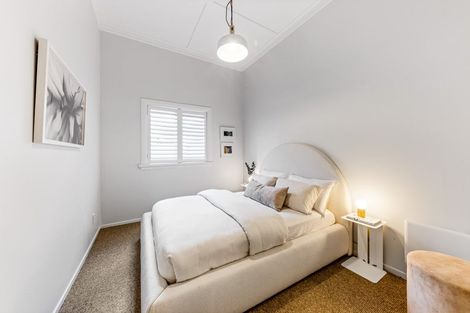 Photo of property in 1/20 Corrella Road, Belmont, Auckland, 0622