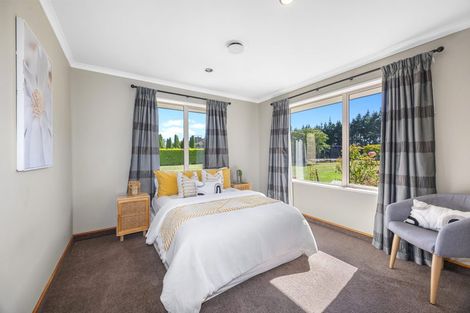 Photo of property in 32 Devine Drive, Rolleston, Christchurch, 7678