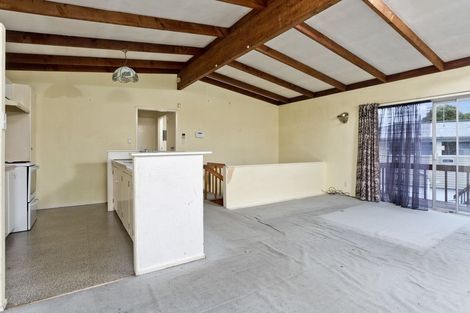 Photo of property in 1/237 Rangatira Road, Beach Haven, Auckland, 0626