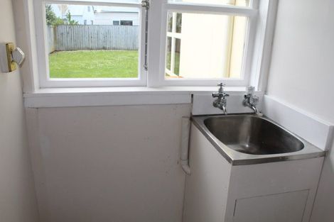 Photo of property in 221 Ferguson Street, Palmerston North, 4410