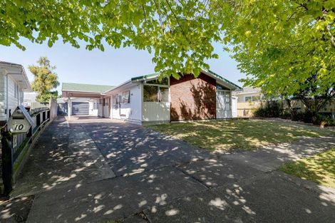 Photo of property in 10 Lockhart Avenue, Milson, Palmerston North, 4414