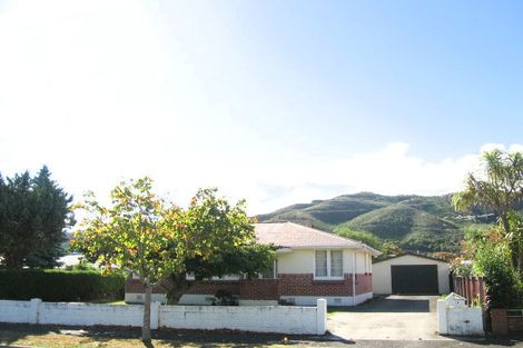 Photo of property in 14 Hall Grove, Ebdentown, Upper Hutt, 5018