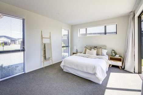 Photo of property in 23 Mcquillan Avenue, Woodend, 7610