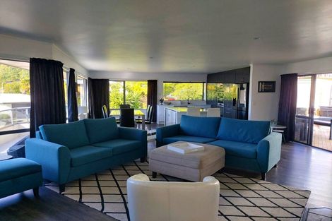 Photo of property in 68 Moana View Road, Waikawa, Picton, 7220