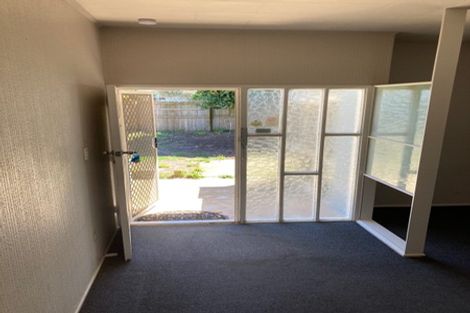 Photo of property in 3 Damian Way, Weymouth, Auckland, 2103
