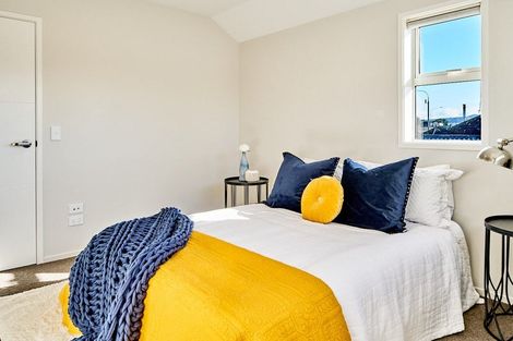 Photo of property in 28b Mana Esplanade, Paremata, Porirua, 5026