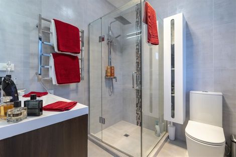 Photo of property in 15 Van Rixel Drive, Kumeu, 0810