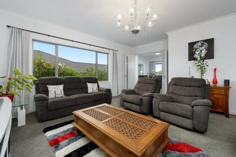 Photo of property in 324 Lakes Boulevard, Pyes Pa, Tauranga, 3112