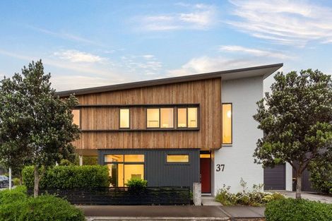 Photo of property in 37 Wallace Road, Hobsonville, Auckland, 0616