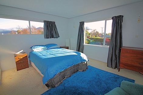 Photo of property in 24 Gunn Street, Te Anau, 9600