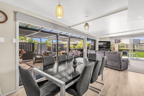 Photo of property in 7 Mermaid Place, Whitianga, 3510