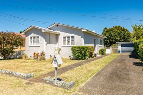 Photo of property in 25 Field Street, Aramoho, Whanganui, 4500