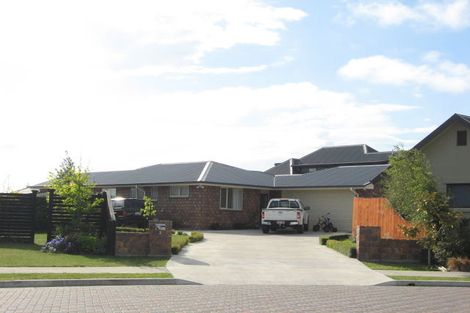 Photo of property in 2 Ambrose Place, Rangiora, 7400