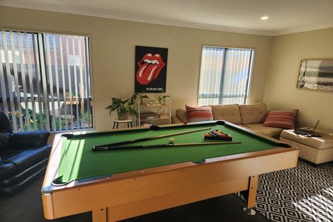 Photo of property in 2 Breton Close, Northwood, Christchurch, 8051