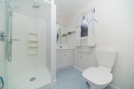 Photo of property in 11 Aspen Way, Kelvin Grove, Palmerston North, 4414