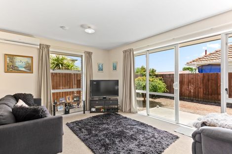 Photo of property in 103 Gilberthorpes Road, Hei Hei, Christchurch, 8042