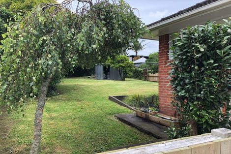 Photo of property in 63 Mcfadzean Drive, Blockhouse Bay, Auckland, 0600