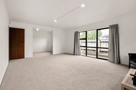 Photo of property in 126 Totara Drive, Pukete, Hamilton, 3200