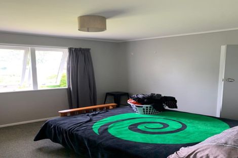 Photo of property in 5 Kerry Place, Papakura, 2110