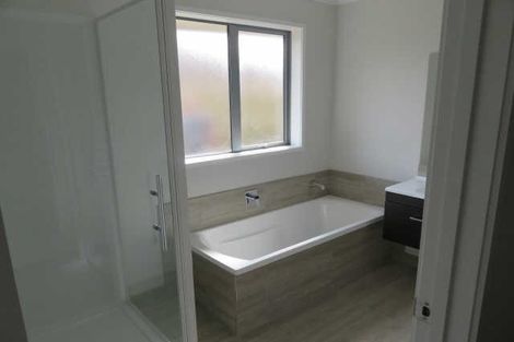 Photo of property in 281 Dixon Road, Fitzroy, Hamilton, 3206