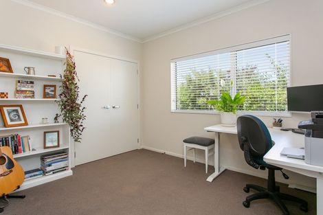 Photo of property in 3a Twin Willow Close, Cambridge, 3434