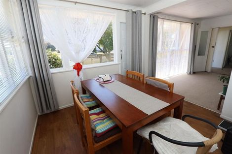 Photo of property in 35 Ward Avenue, Fenton Park, Rotorua, 3010